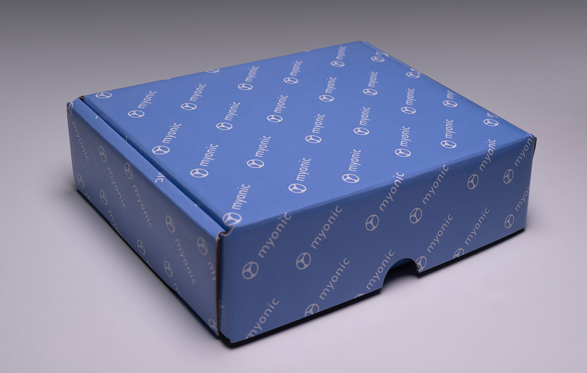 myonic 品牌紙箱